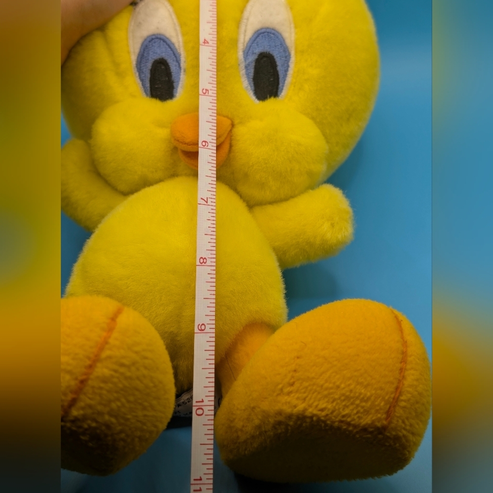 Vintage Warner Bros. Tweety Plush Toy - Picture 7 of 7